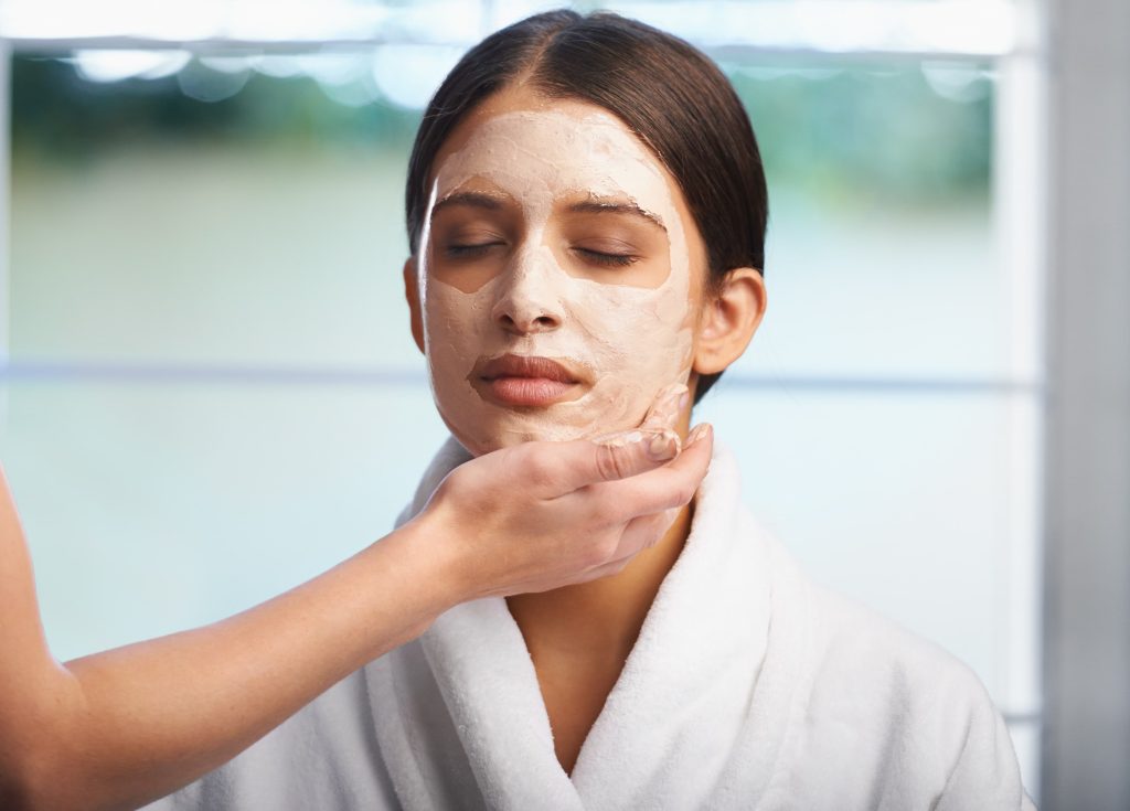 Can facials help with hormonal breakouts