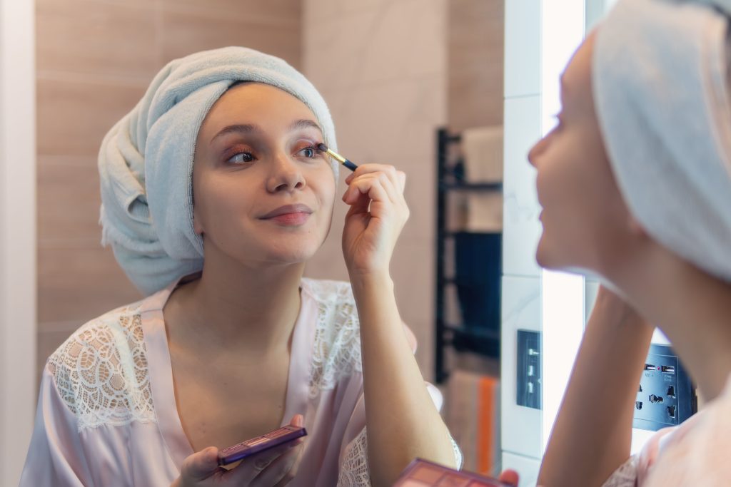How soon can I wear makeup after a facial